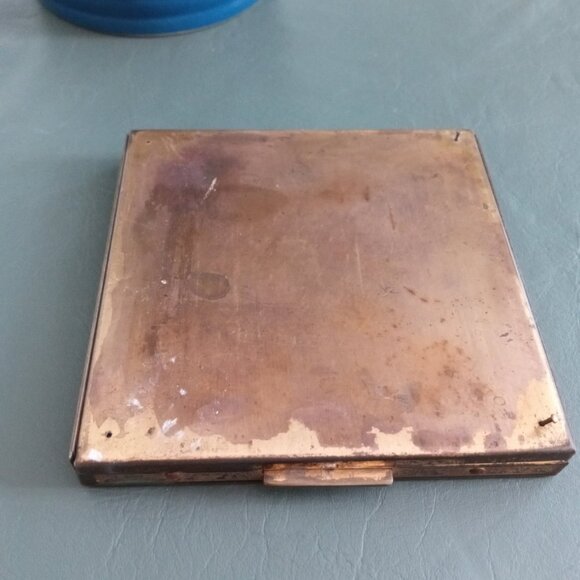 Fifth Rex Avenue Vintage Filigree Compact w/ Mirror Square Gold Tone w/ Orignal - Picture 8 of 10